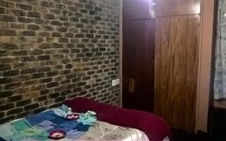 Bachelor apartment in Arcadia