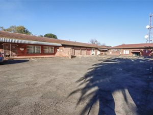 10800 m² Commercial space in Ingagane