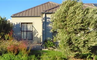 2 Bedroom Townhouse in Heritage Park