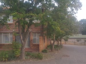 3 Bed Duplex in Piet Retief
