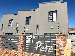 2 Bed Duplex in Newton Park