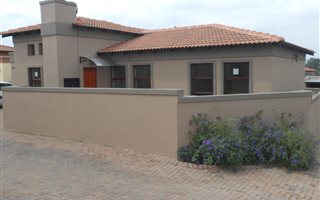 3 Bedroom House in Heidelberg Central