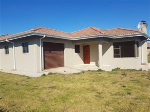 3 Bed House in Howick West