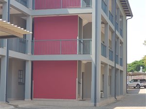 2 Bed Apartment in White River Central