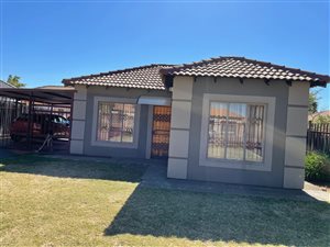 2 Bed House in Rosslyn