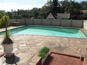 3 Bed House in Carrington Heights