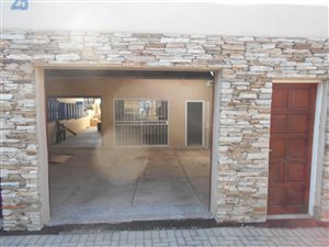 1 Bed House in Florida North