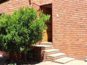 3 Bedroom Townhouse in Maraisburg