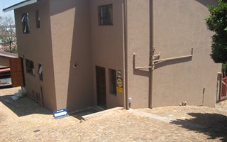 3 Bedroom Townhouse in Ridgeway