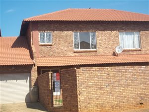 3 Bed Duplex in Clarina
