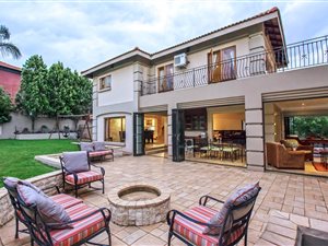 4 Bed House in Woodhill