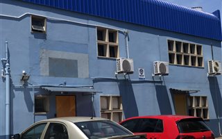 366 m² Industrial space in Mahogany Ridge