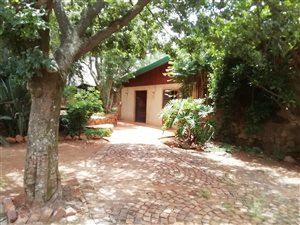 3 Bed House in Kameeldrift East