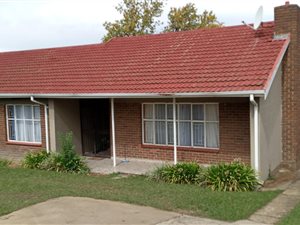 3 Bed House in Ncandu Park