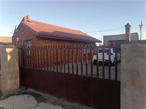 2 Bed House in Blomanda