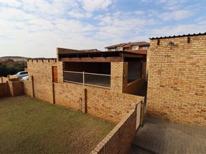 3 Bed Townhouse in Shellyvale