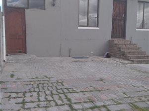 3 Bed House in Blue Downs