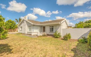 4 Bedroom House in Framesby