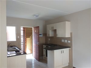 2 Bed Flat in Onverwacht