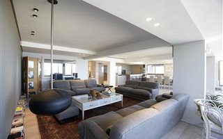 3 Bedroom Apartment in Clifton