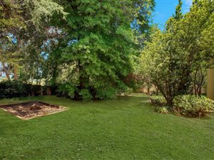 1000 m² Land available in Birdhaven