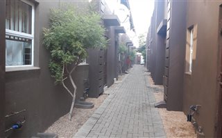 1 Bedroom Duplex in Pretoria North