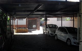 1 Bedroom Flat in Proclamation Hill