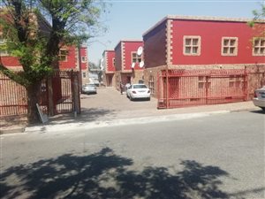 Commercial space in Mayfair West