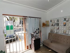 Commercial space in Parkhurst