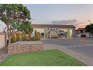 651 m² Land available in Newmark Estate