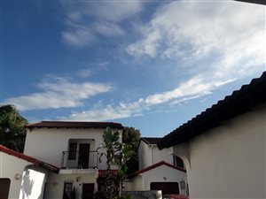 2 Bed Apartment in Meerensee