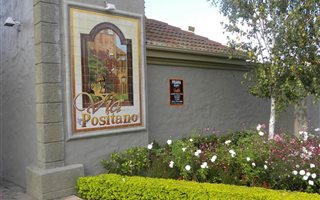 2 Bedroom Townhouse in Paulshof
