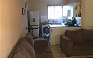 2 Bedroom Townhouse in Beyers Park