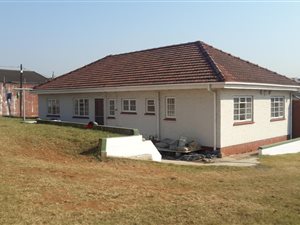 160 m² Commercial space in Bluff