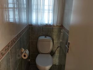 3 Bed Apartment in Bramley View