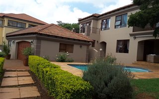 4 Bedroom House in Cashan