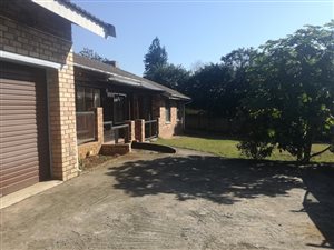 4 Bed House in Cleland