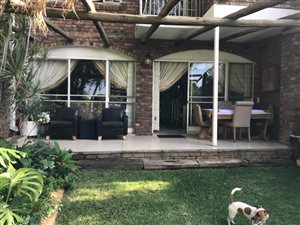 3 Bed Townhouse in Waterkloof Glen