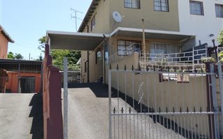 3 Bedroom House in Woodhurst