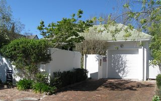 4 Bedroom House in Die Boord