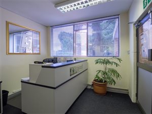 122 m² Commercial space in Cowies Hill