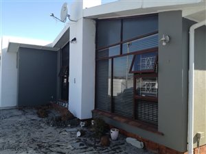 3 Bed House in Kuilsriver
