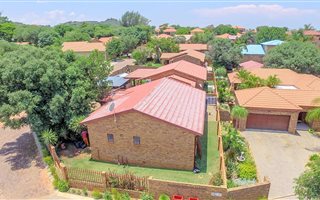 3 Bedroom Townhouse in Brits Central
