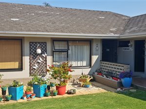 5 Bed House in Berea