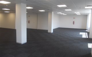 400 m² Office Space in Melrose Arch