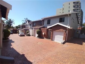 3 Bed Apartment in Bulwer