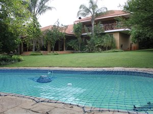 4 Bedroom House in Pebble Rock