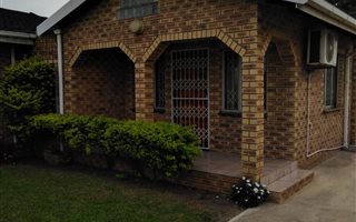 3 Bedroom House in Bonela