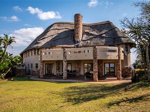 4 Bed House in Phezulu