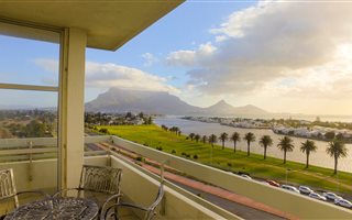 1 Bedroom Apartment in Milnerton Central